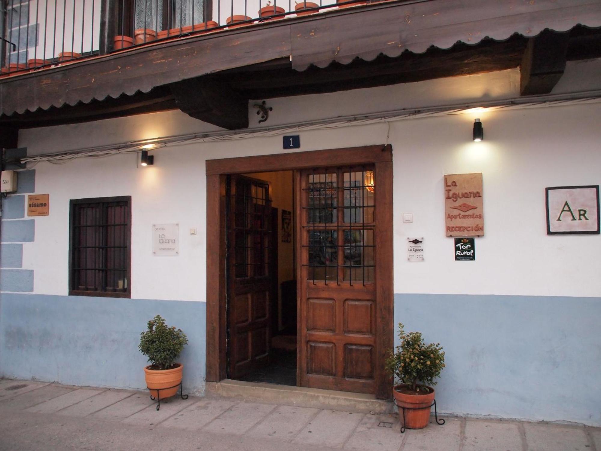 Apartamentos La Iguana Hervas Luaran gambar